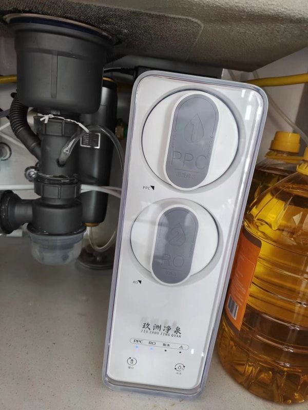 當(dāng)您關(guān)閉水龍頭后，前置過(guò)濾器里的水仍然可以使用，但具體使用情況取決于幾個(gè)因素
